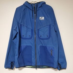Nike International Windrunner Hooded Jacket Men's